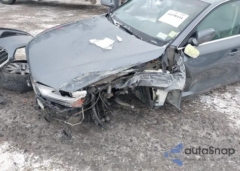 2013 Audi A4 2.0T Premium z USA, uszkodzony, nr VIN WAUFFAFL5DN017088